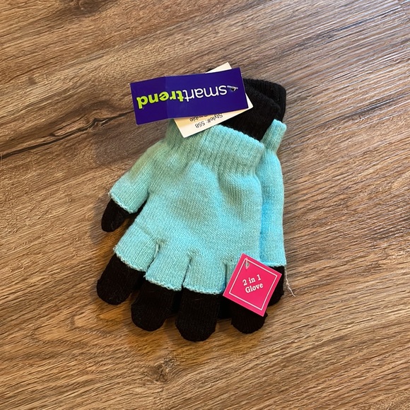 NWT Smarttrend Blue & Black Knit 2-in-1 Gloves - Picture 2 of 5